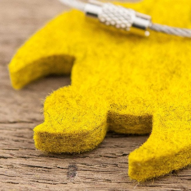 Rocket keychain made of felt