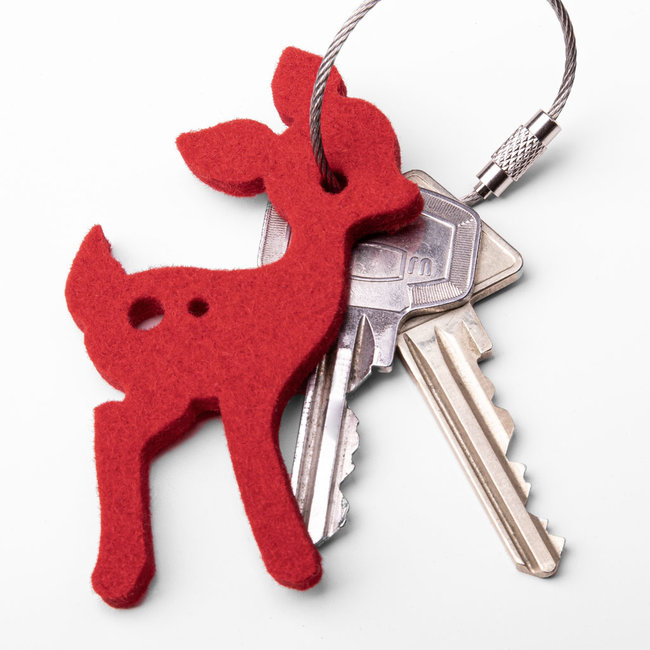 Deer keychain made of felt