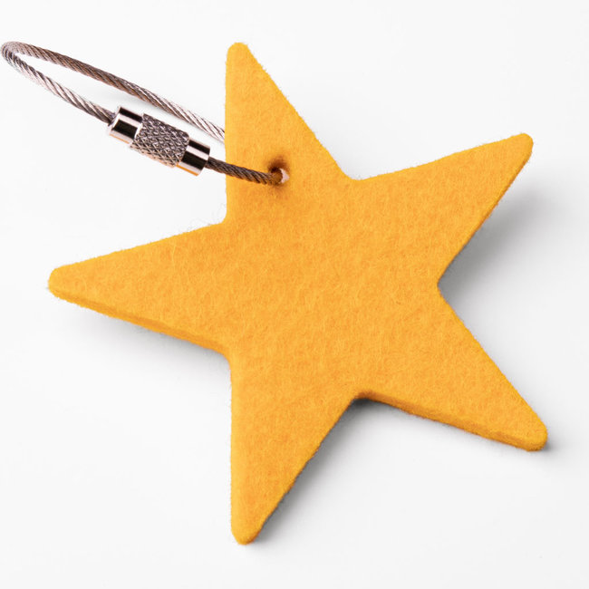 star keychain made of felt