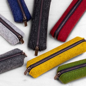 Small felt pencil case in 8 felt colors