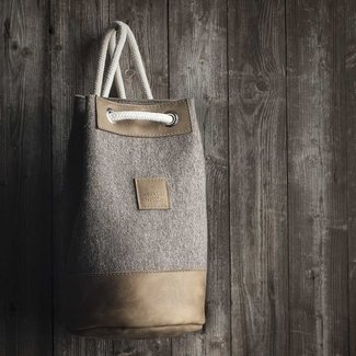 duffel bag, backpack MEERWERK felt nature mixed / leather „hazel”