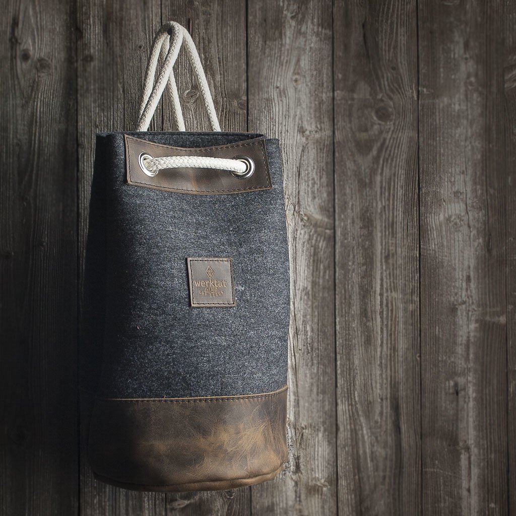 MEERWERK made of felt & leather - small duffel as sports- or gym bag -  werktat