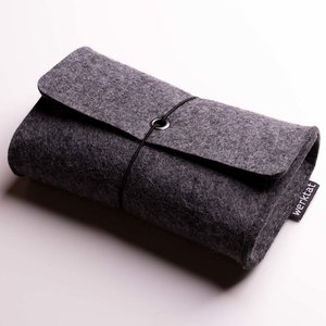 Cable pouch in wool felt for charger, power bank & mouse