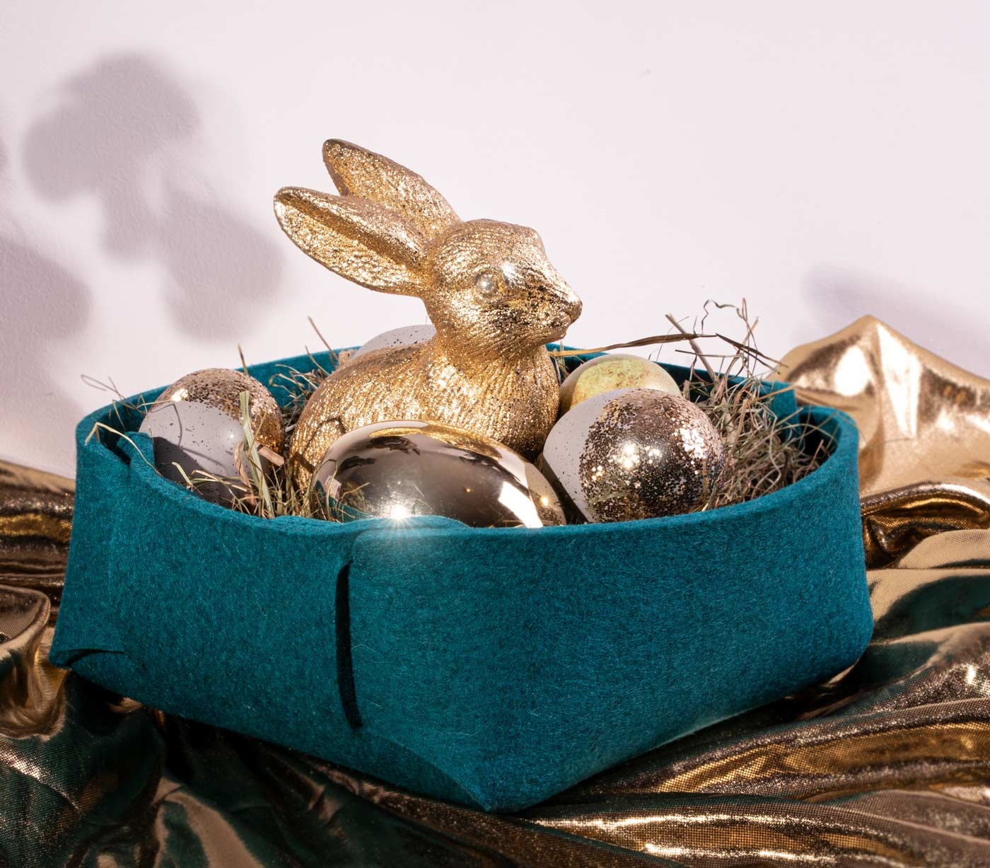 Easter Bunny Straw Rabbits Ornament - The Shimmering You