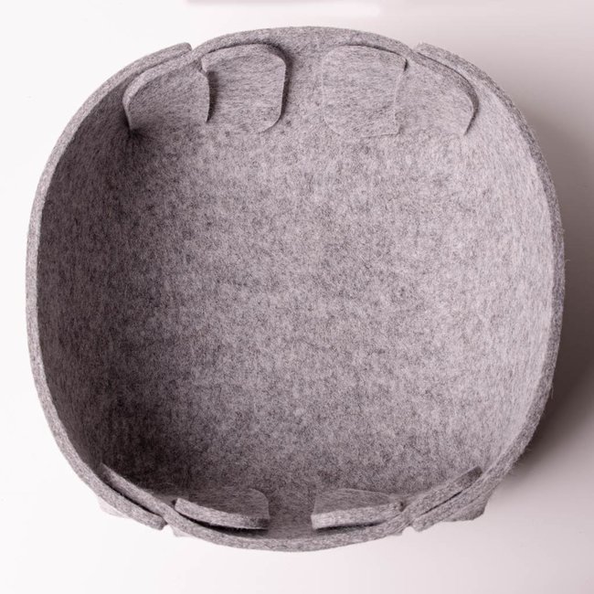Small felt basket – for bread, keys or jewelry