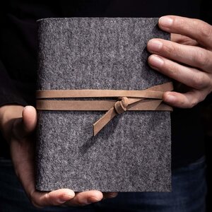 notebook felt with leather band