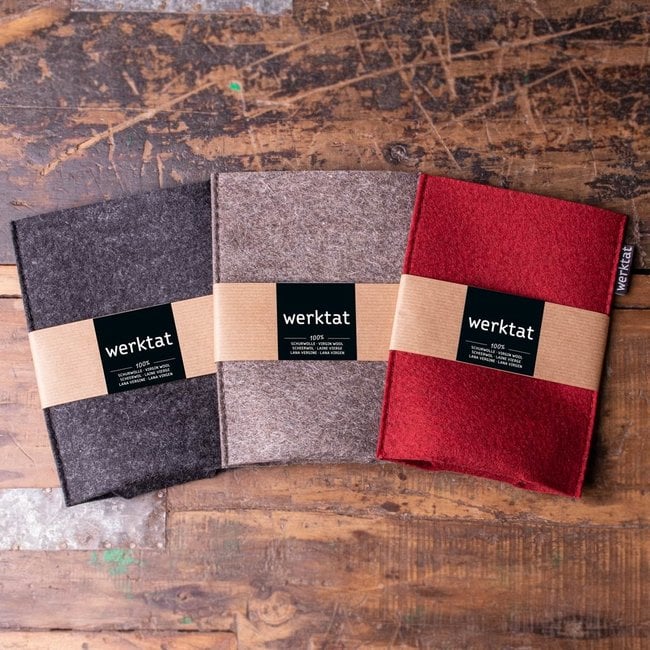 wine bottle cooler in felt – sleeve