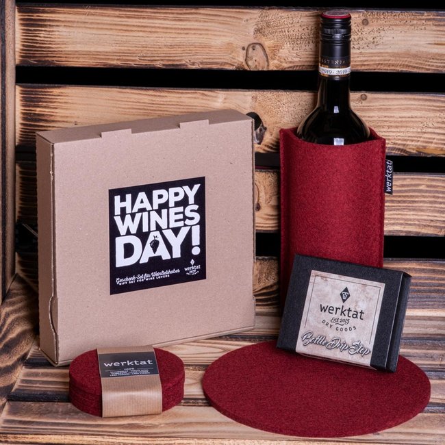 Wine & felt gift box