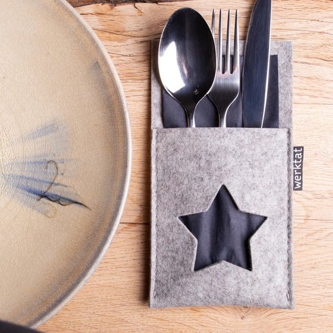 Cutlery sleeve of felt