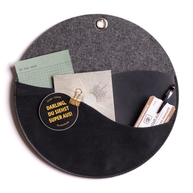 Wandtasche rund aus Leder & Filz