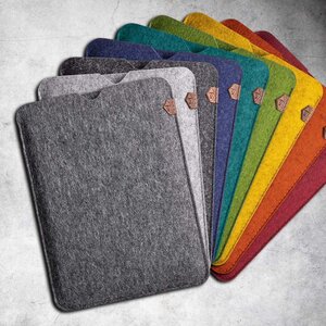 Laptop sleeve felt
