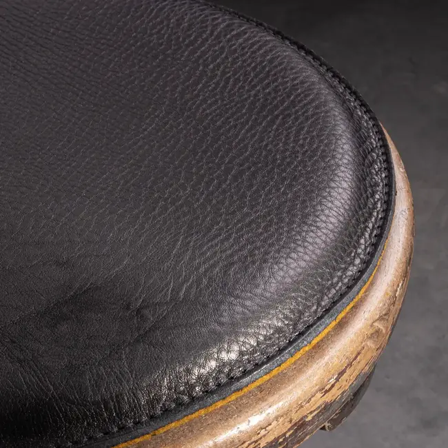round seat cushion in leather