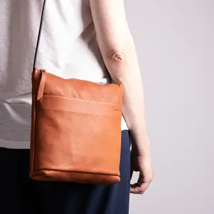 klare Ledertasche Damen klein