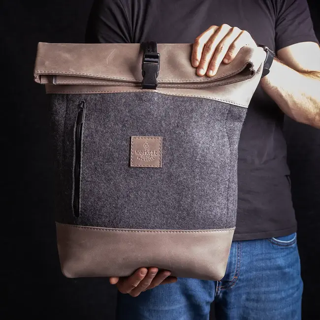Rolltop Rucksack aus Wollfilz & Rindleder