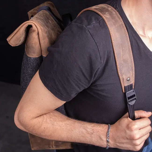 Rolltop backpack made of felt and leather