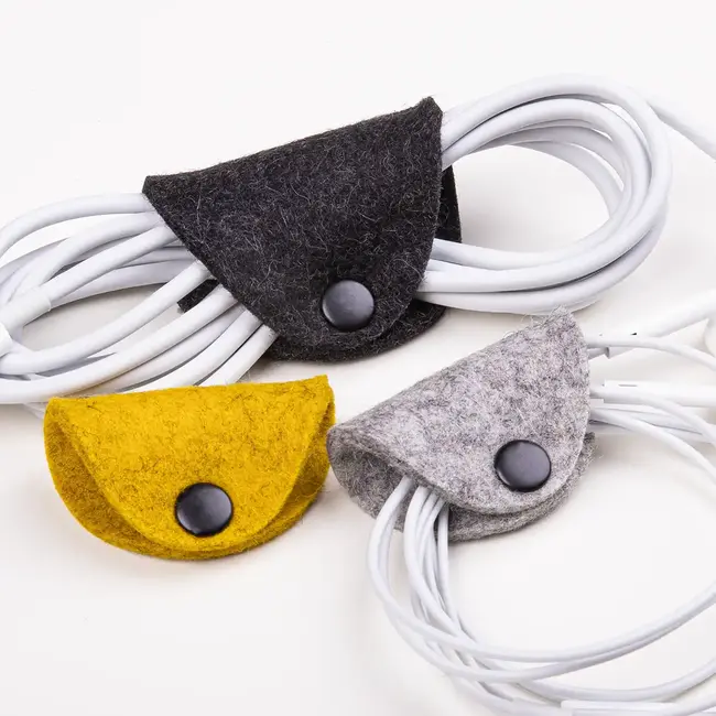 Cable ties made of felt for USB and headphone cables
