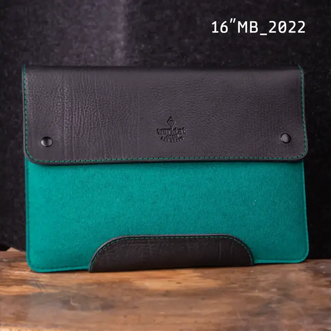 16 inch MacBook Pro case unique