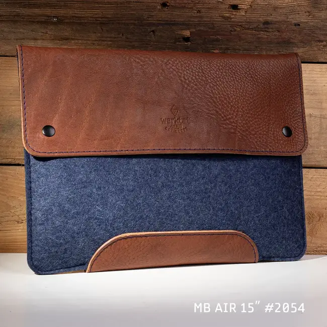 uniquely: MacBook Air 15 inch case