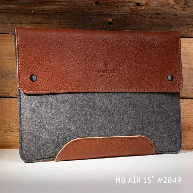 uniquely: MacBook Air 15 inch case