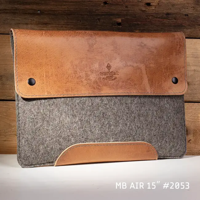 uniquely: MacBook Air 15 inch case