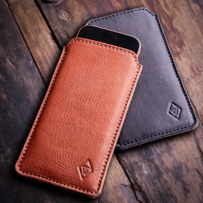 iPhone leather sleeve made from premium vegetable-tanned leather