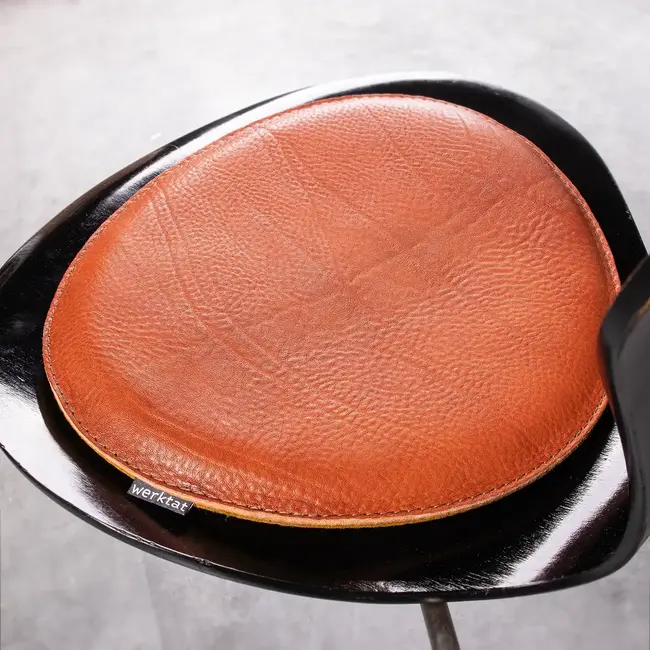 Seat cushion leather for Serie 7, Fritz Hansen