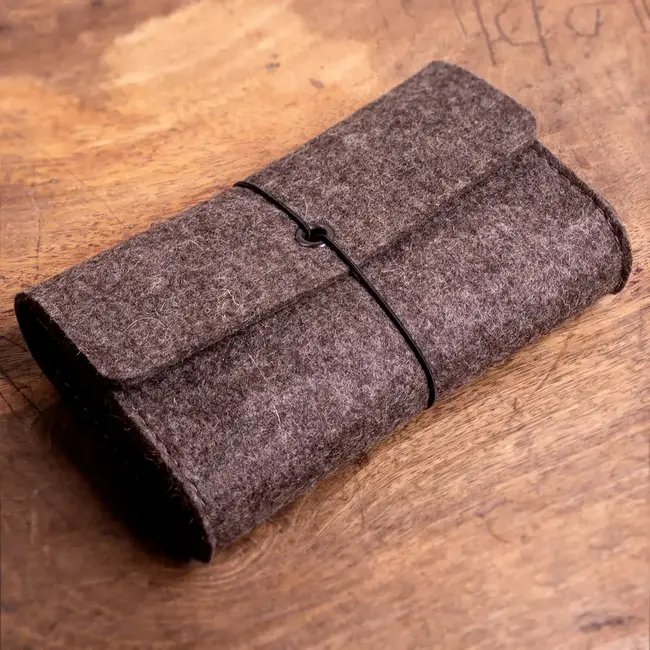 Felt cable pouch
