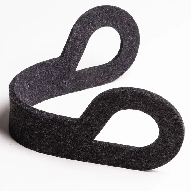 Door buffer handle of felt