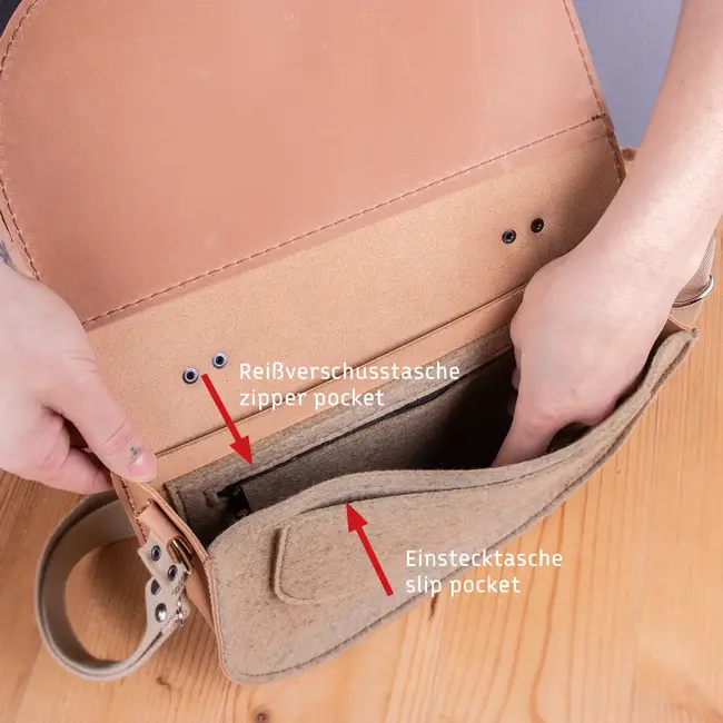 Umhängetasche aus Rindleder & Wollfilz SADDLE BAG