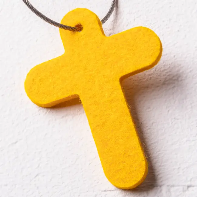 Cross key chain made of felt