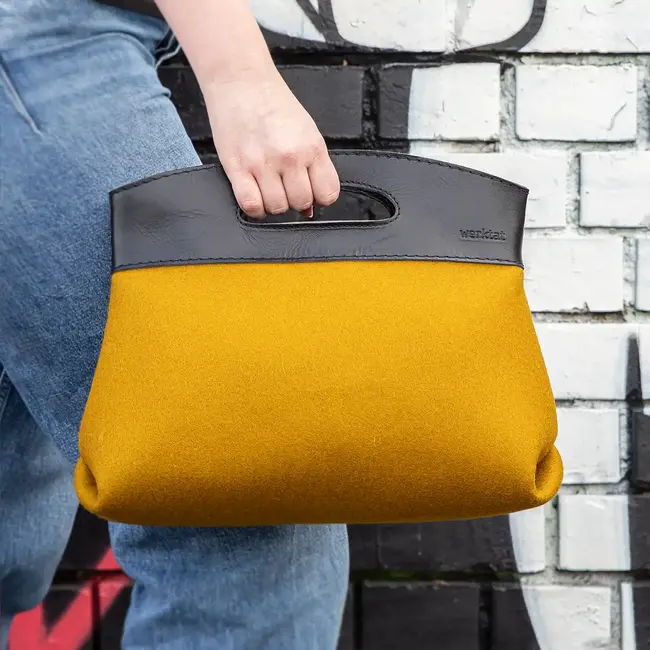 Handbag „Cut Out" of felt and leather