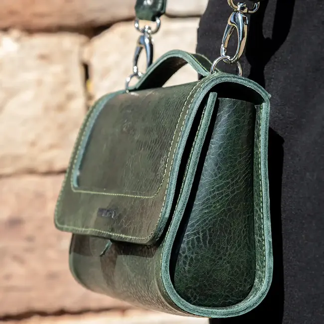 Crossbody bag of genuine leather SCHATZKÄSTCHEN