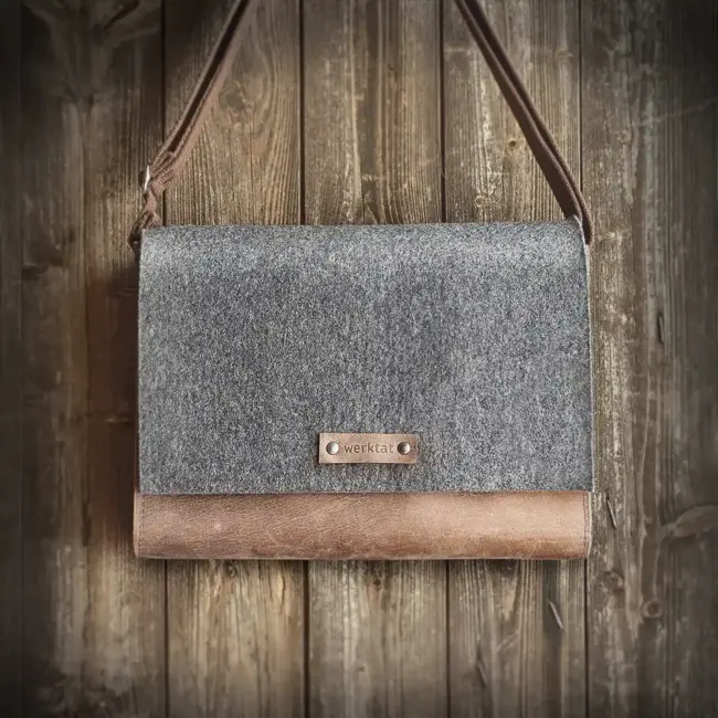 Shoulder bag leather & felt crossbody