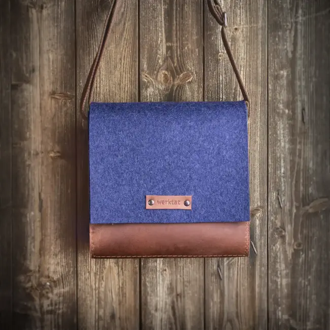 Compact Crossbody bag of wool felt and genuine leather – EMIL