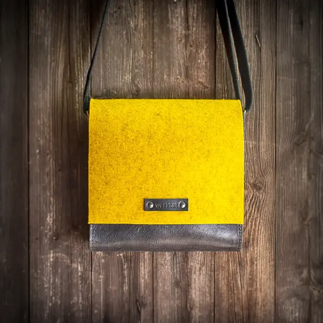 Compact Crossbody bag of wool felt and genuine leather – EMIL