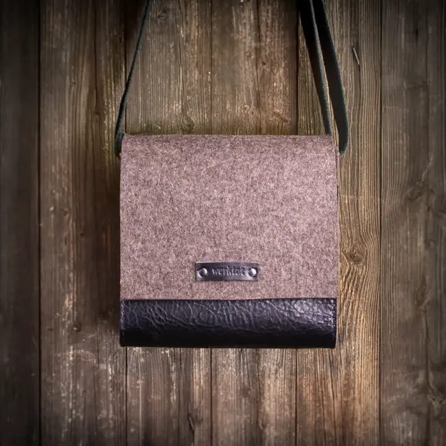 Compact Crossbody bag of wool felt and genuine leather – EMIL