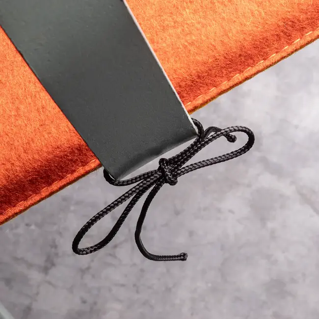 Tie-on felt bench cushion, custom-made