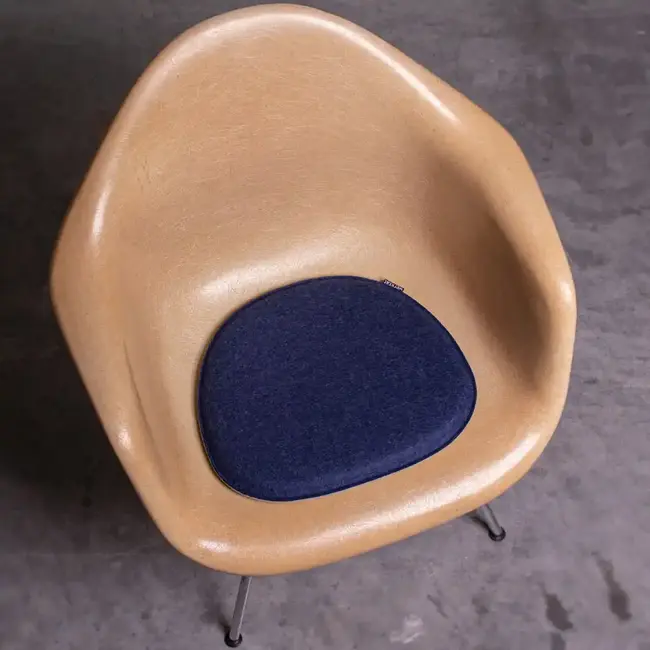 Seat cushion for Eames Chair