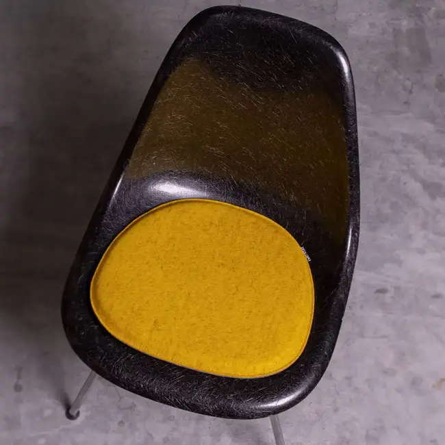 Seat cushion for Eames Chair
