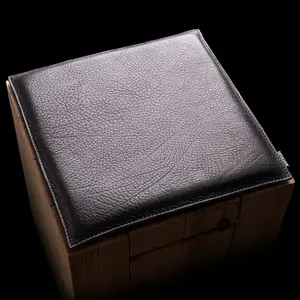 square seat cushion in leather with felt – angular or rounded
