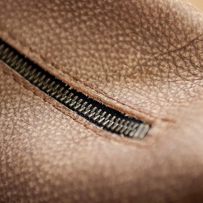 Umhängetasche aus Büffelleder für Damen