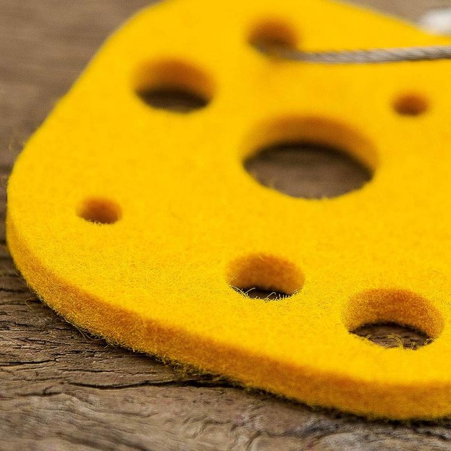 Cheese keychain made of felt