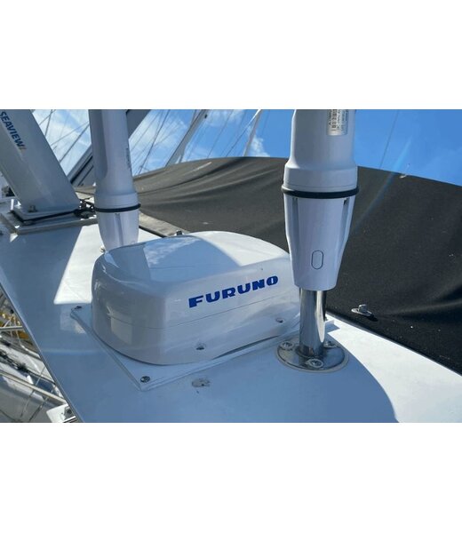FURUNO SCX-20 Satellitenkompass mit vier GPS Antennen