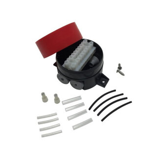 Junction box and terminal block