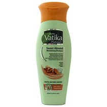 Sweet Almond Moisturizing Shampoo 200 ml.