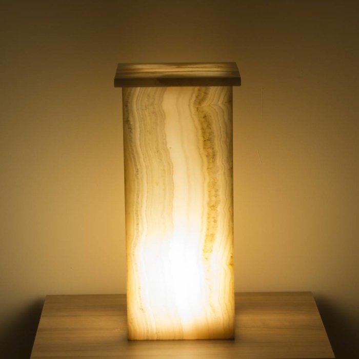 Indomarmer Square Lamp Onyx Height 50 cm