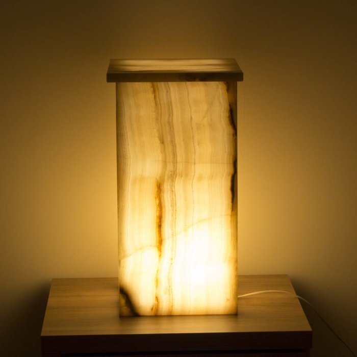 Indomarmer Square Lampe Aus Onyx Höhe 52 cm