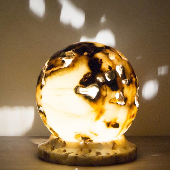 Indomarmer Bal lamp Onyx