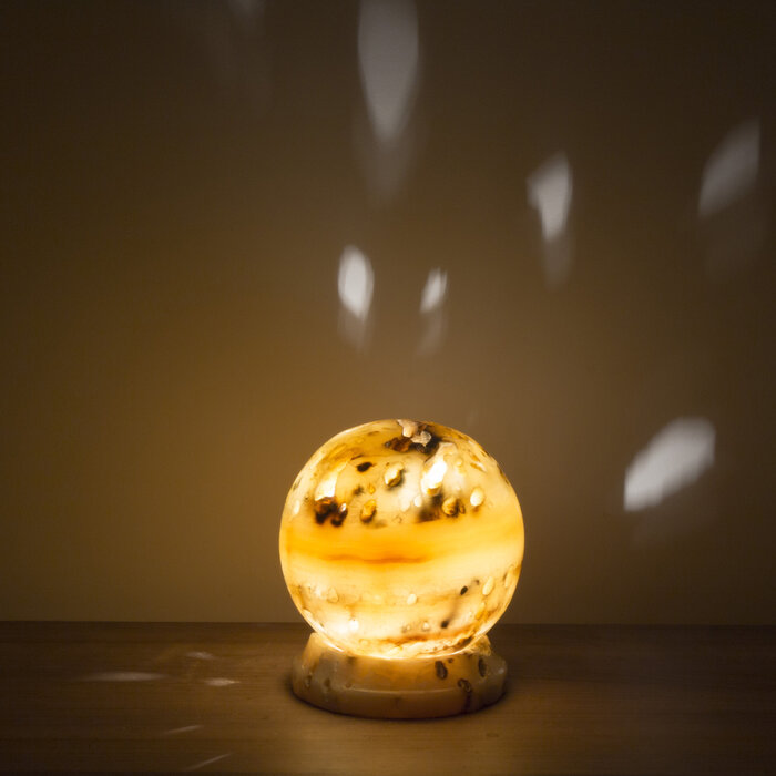 Indomarmer Ball lamp Onyx