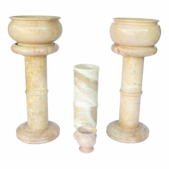 Indomarmer Set Sockel mit Blumen Topf